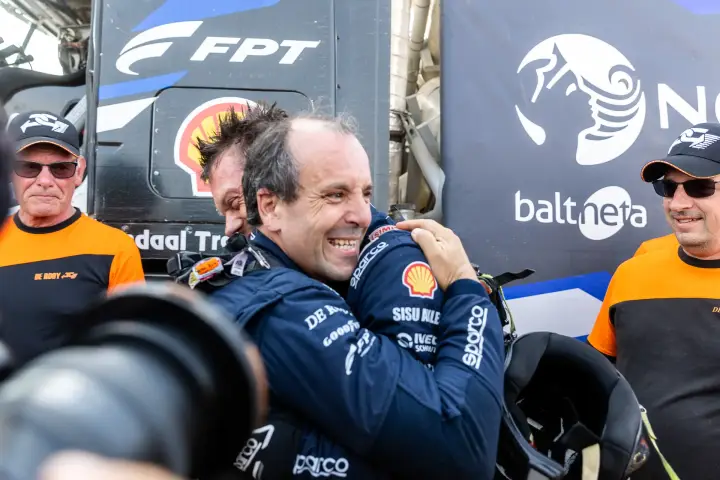 Dakar Rally 2026: Paulo Fiuza receiving emotional hug at finish
